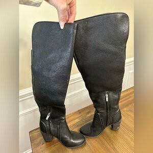 Vince Camuto 6.5 Womens knee high black heel leather boots preowned